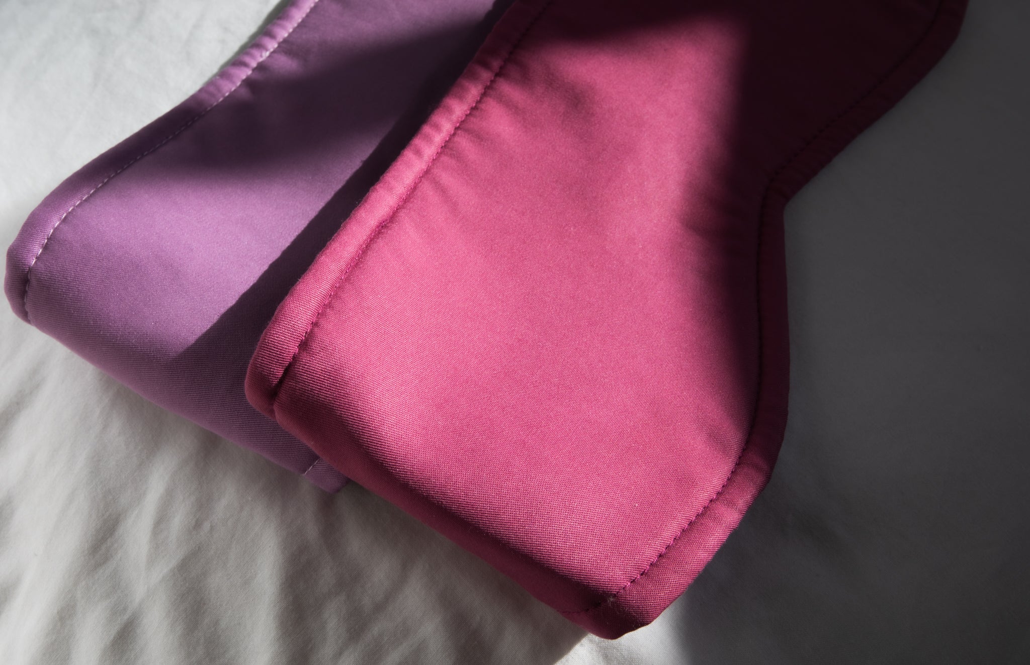 Soft and Breathable Unisex Tencel Sleep Mask - Cerise Pink