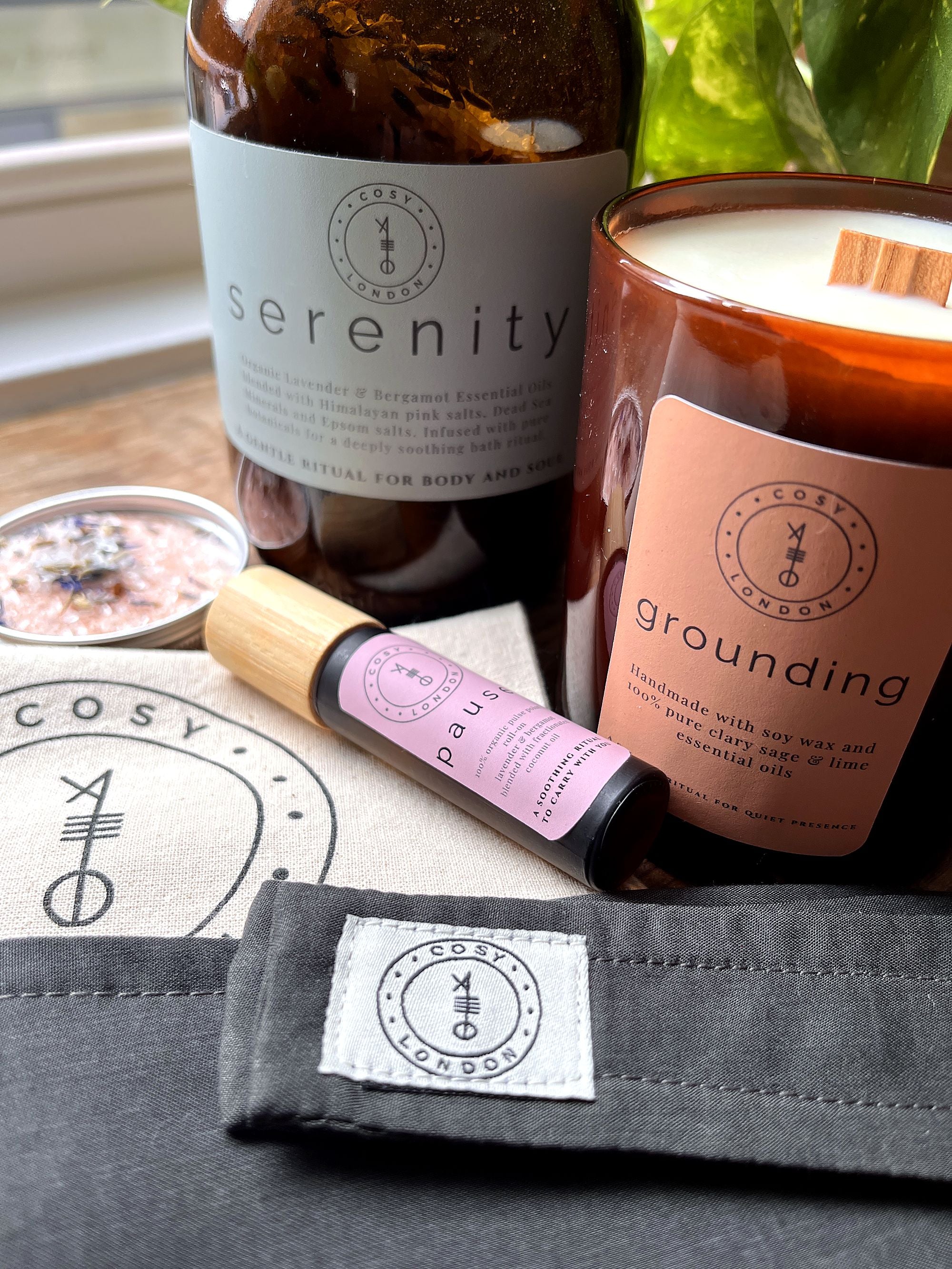 The Signature Sleep Mask and Aromatherapy Calming Gift Set