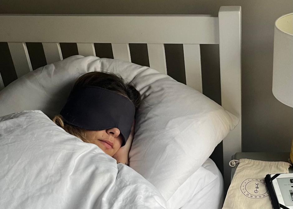 Cosy London Eye Mask in Ash Blue