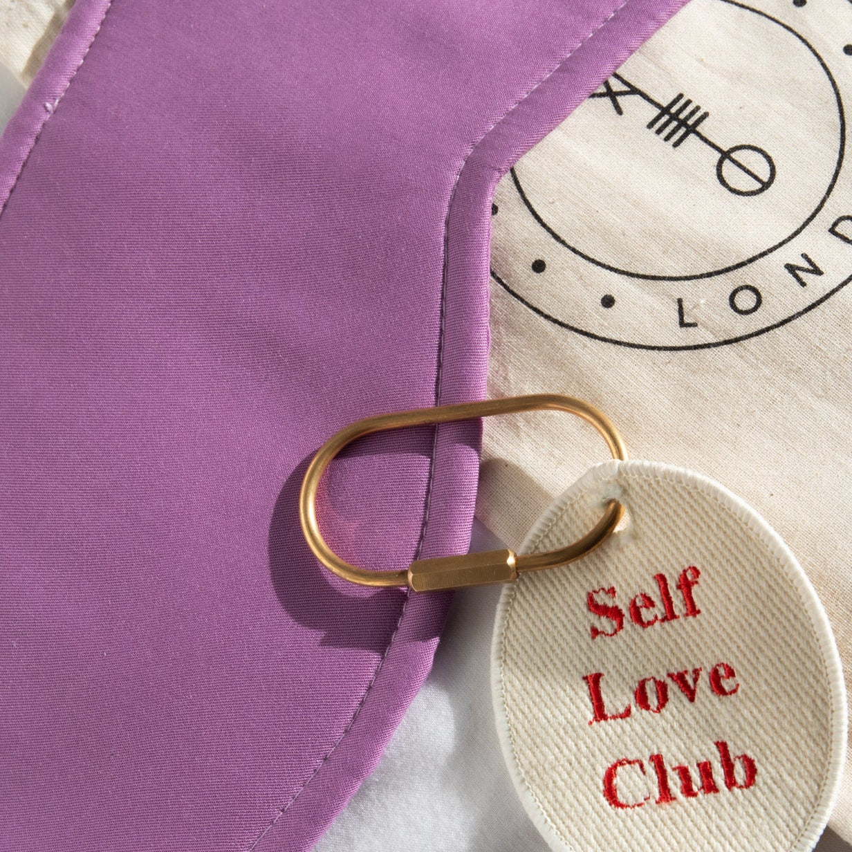 Cosy London Eye Mask in Violet