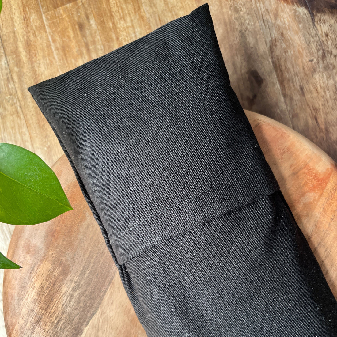 Black Weighted Eye Pillow with Dried Lavender for Rest &amp; Relaxation