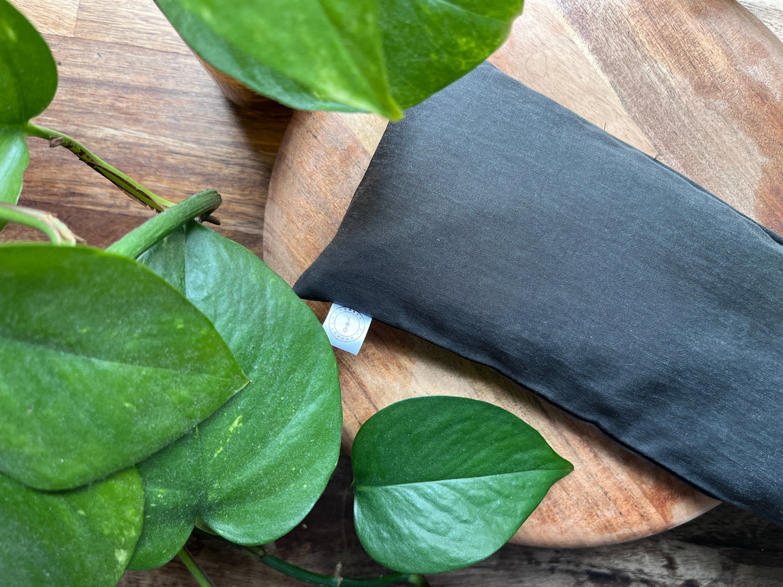 Earthy Green Weighted Eye Pillow with Dried Lavender for Rest &amp; Relaxation
