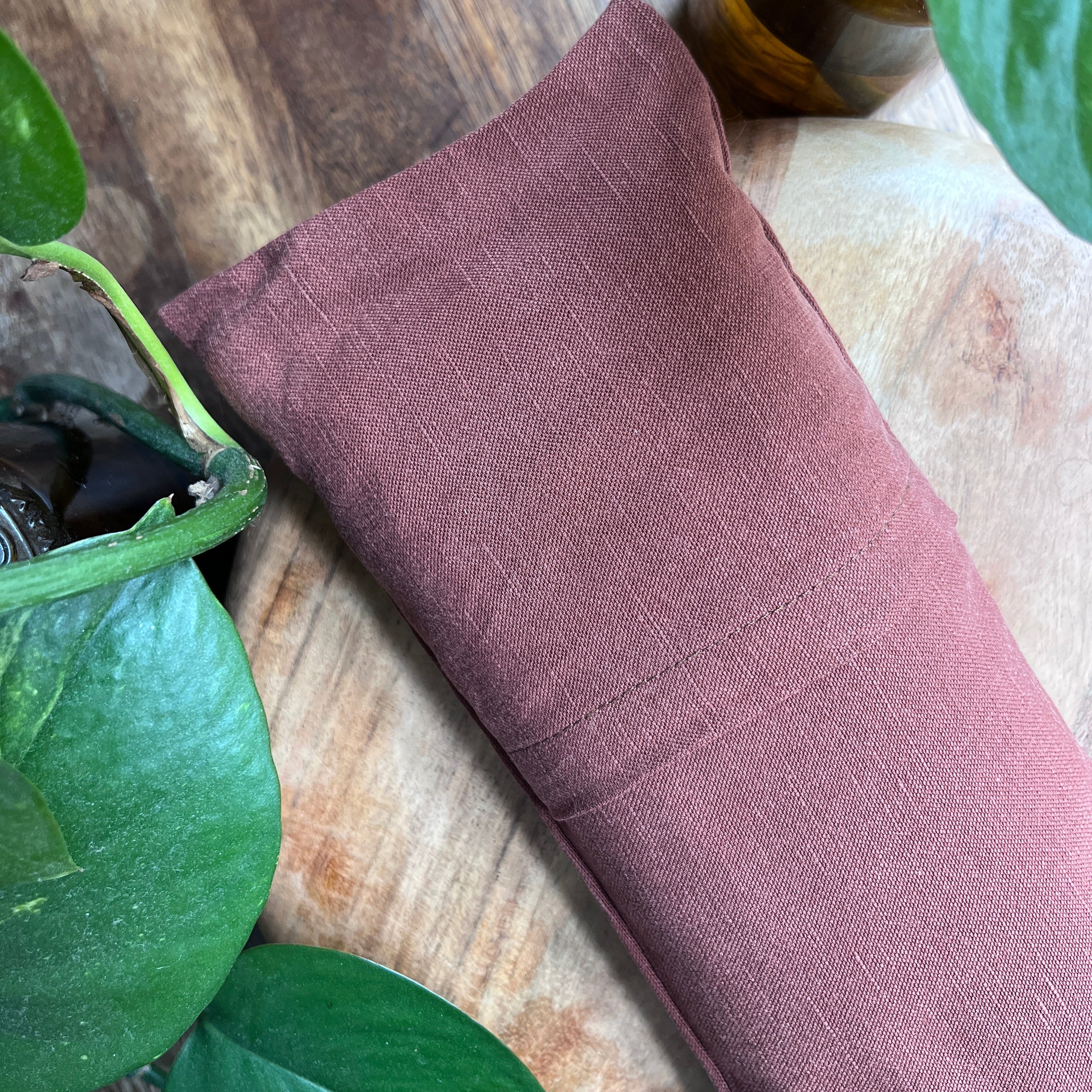 Rosewood Weighted Eye Pillow with Dried Lavender for Rest &amp; Relaxation